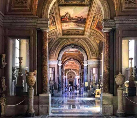 Vatican museum exclusive visit for incentive travel in Italy